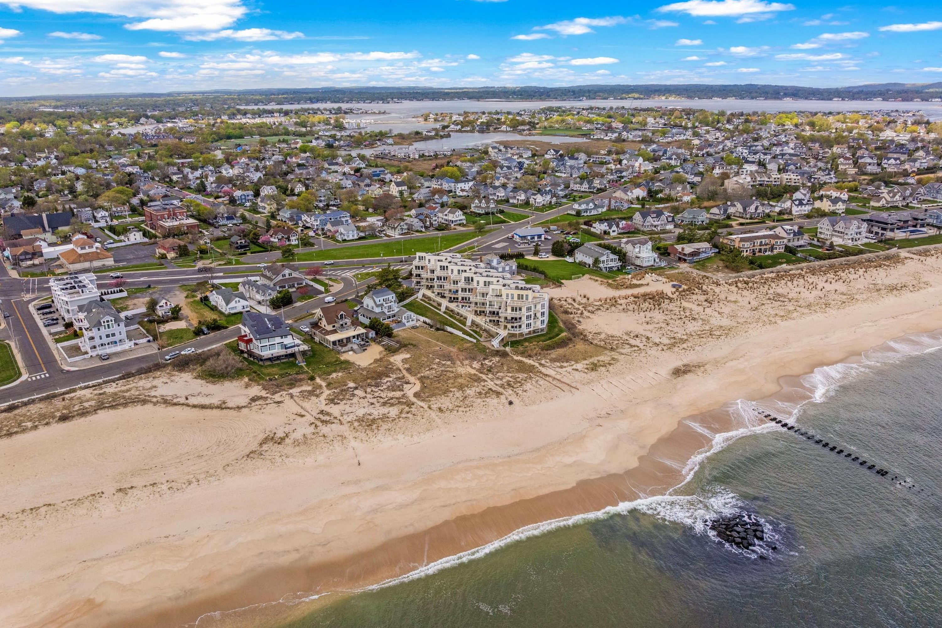  477 Ocean Ave H2 - 物件實景