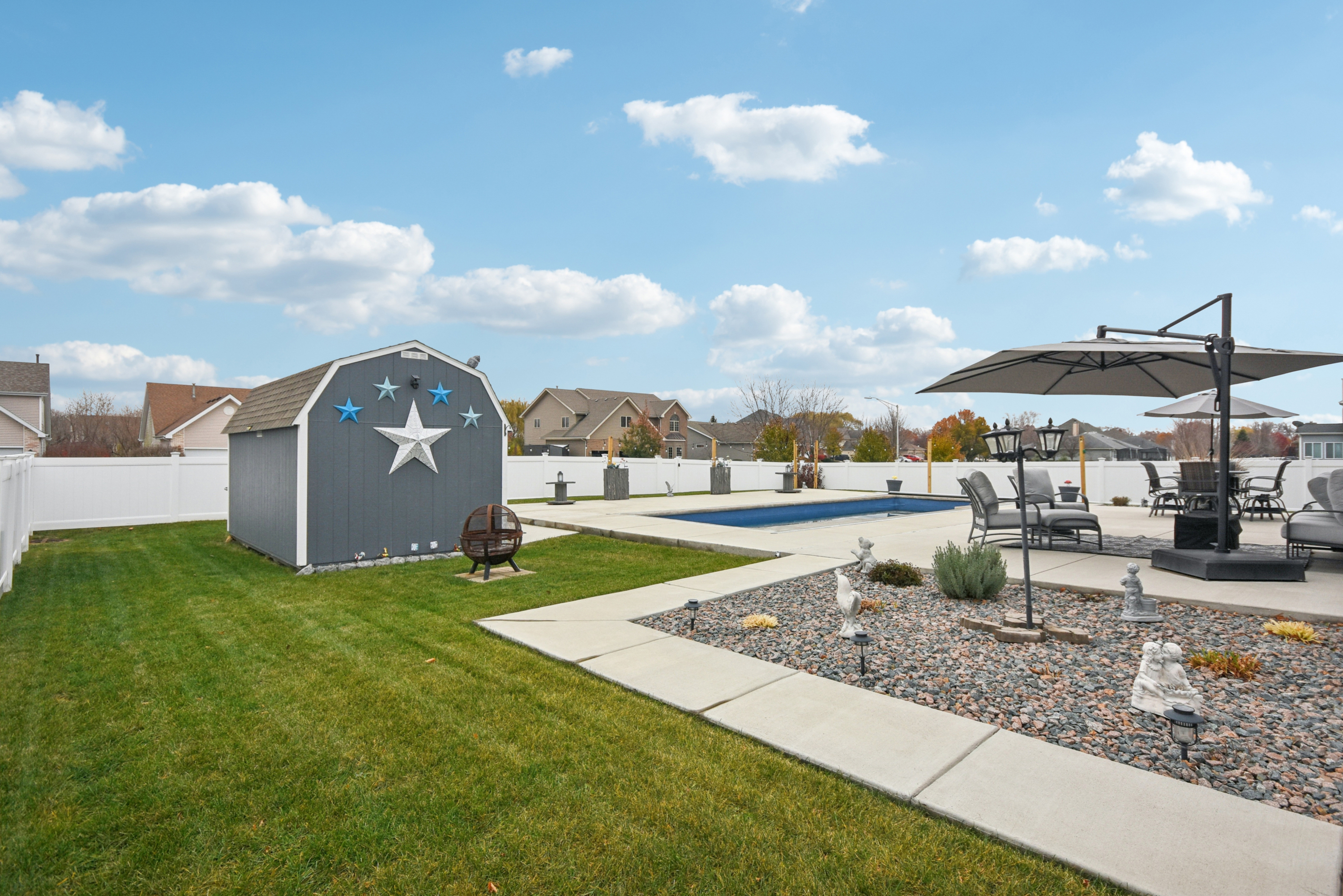 Channahon, Illinois, 60410, United States, 4 Bedrooms Bedrooms, ,3 BathroomsBathrooms,Residential,For Sale,1996655