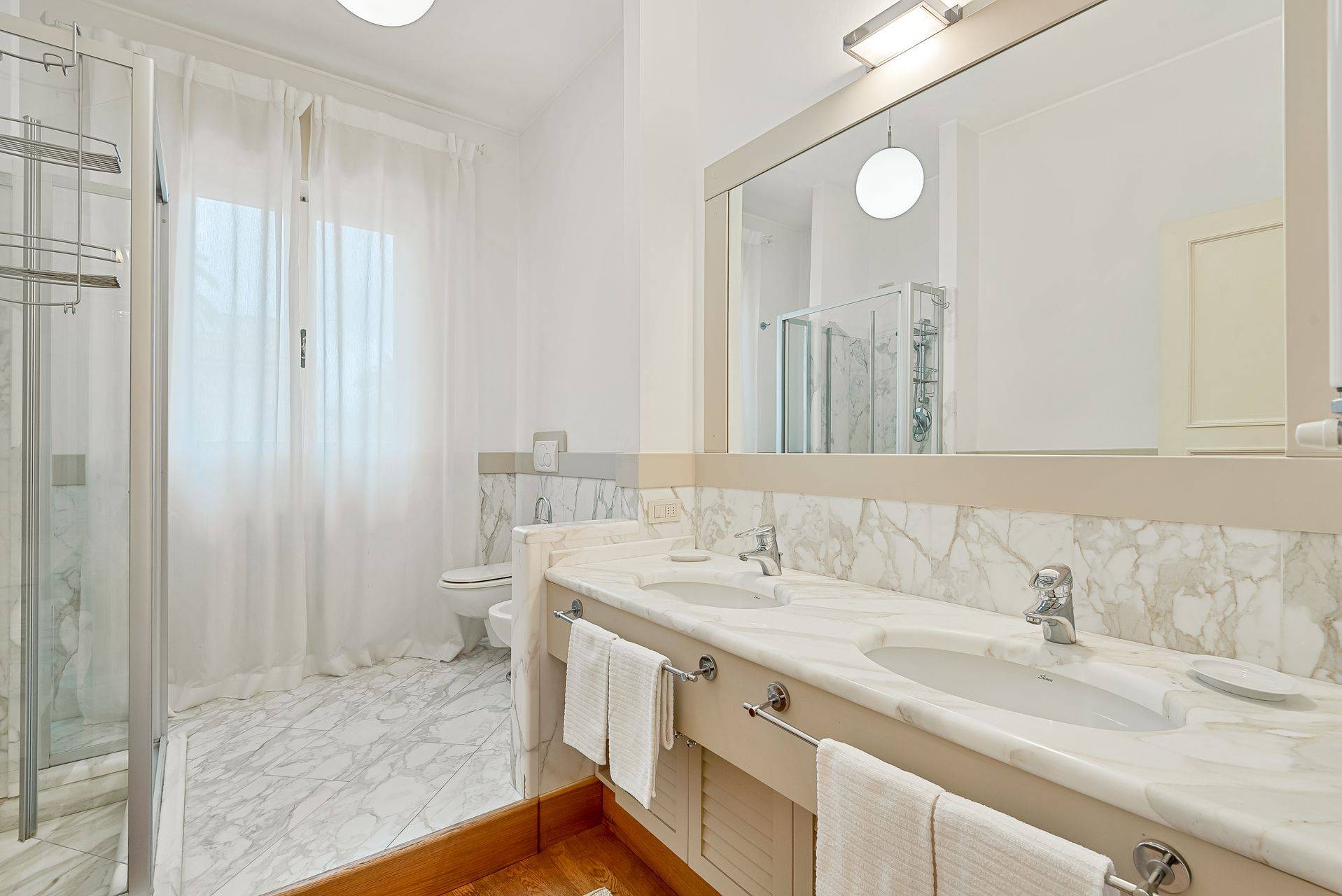 via solferino, Forte dei Marmi, Lucca, 55042, IT, 6 Bedrooms Bedrooms, ,5 BathroomsBathrooms,Residential,For Sale,via solferino,1651035