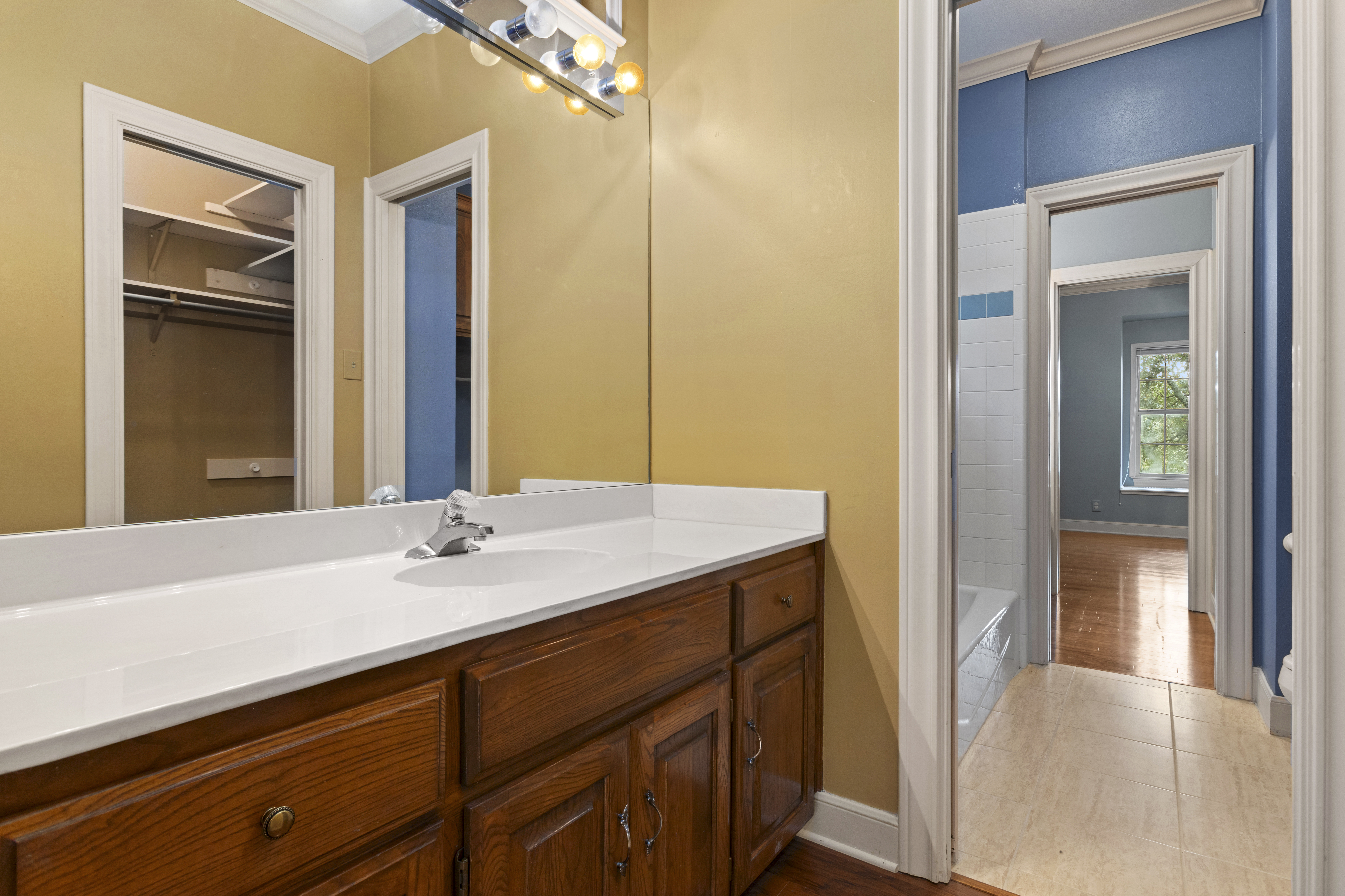  Elegant Inwood Estate Home - 物件實景