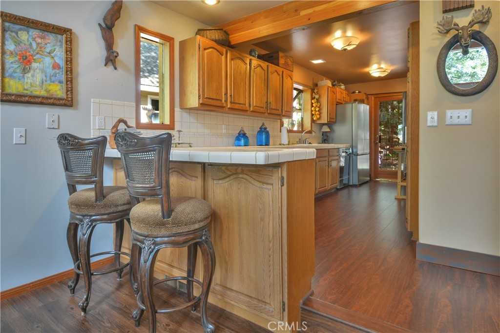 Lake Arrowhead, California, 92317, United States, 3 Bedrooms Bedrooms, ,3 BathroomsBathrooms,Residential,For Sale,1890346