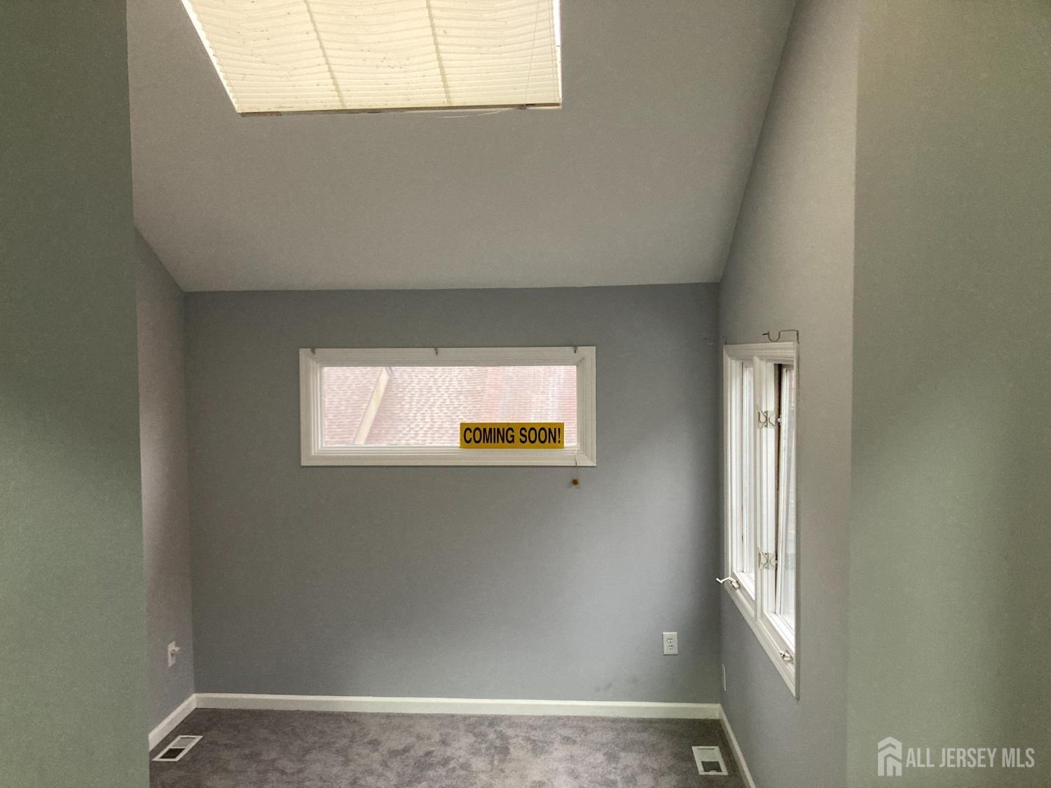 North Brunswick, New Jersey, 08902, United States, 3 Bedrooms Bedrooms, ,2 BathroomsBathrooms,Residential,For Sale,1999515