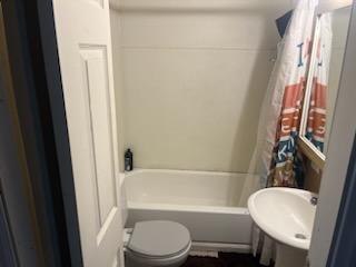 SALINA, Utah, 84654, United States, 16 Bedrooms Bedrooms, ,8 BathroomsBathrooms,Residential,For Sale,1874235