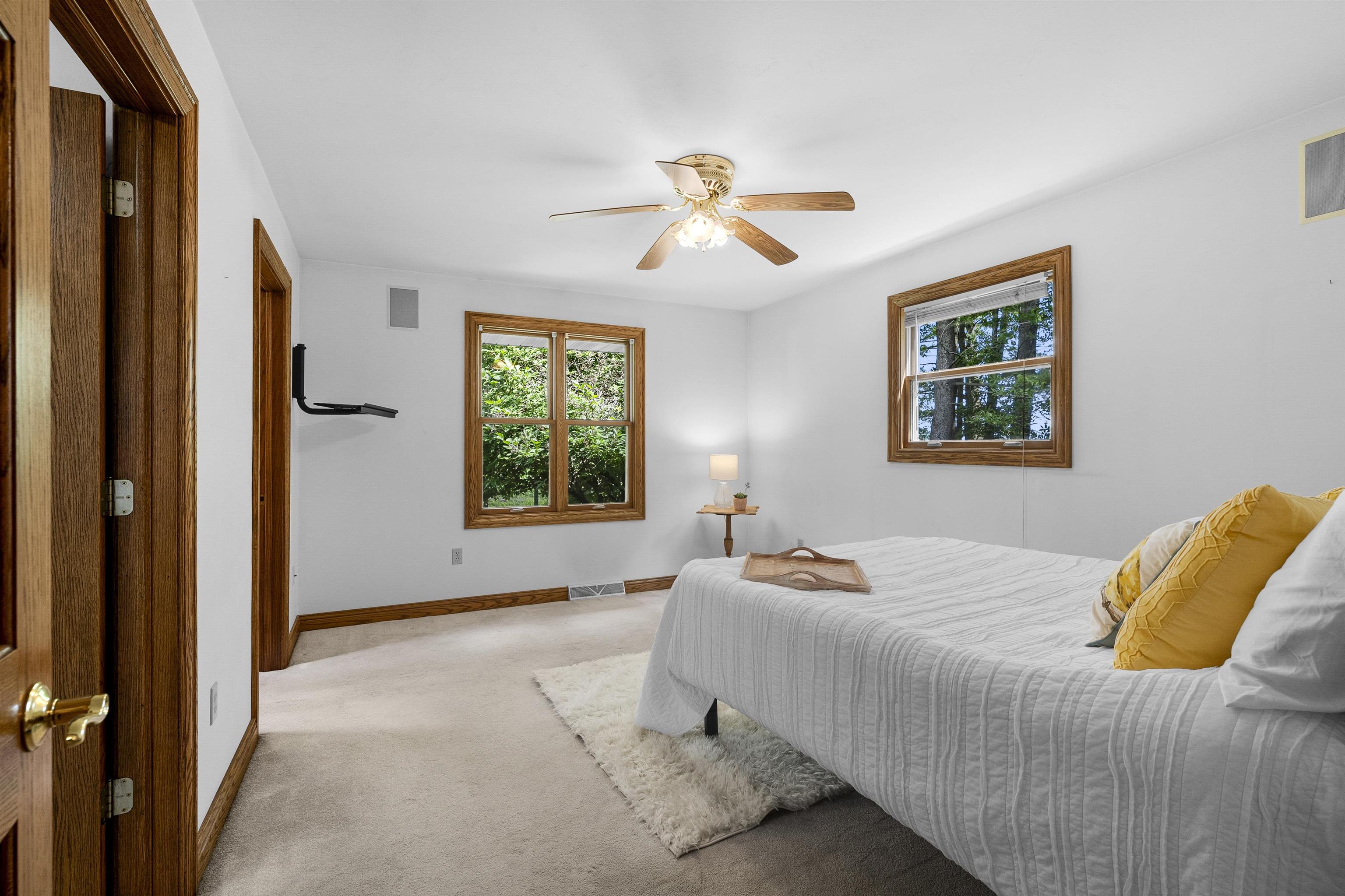 SUAMICO, Wisconsin, 54173, United States, 3 Bedrooms Bedrooms, ,4 BathroomsBathrooms,Residential,For Sale,1911099