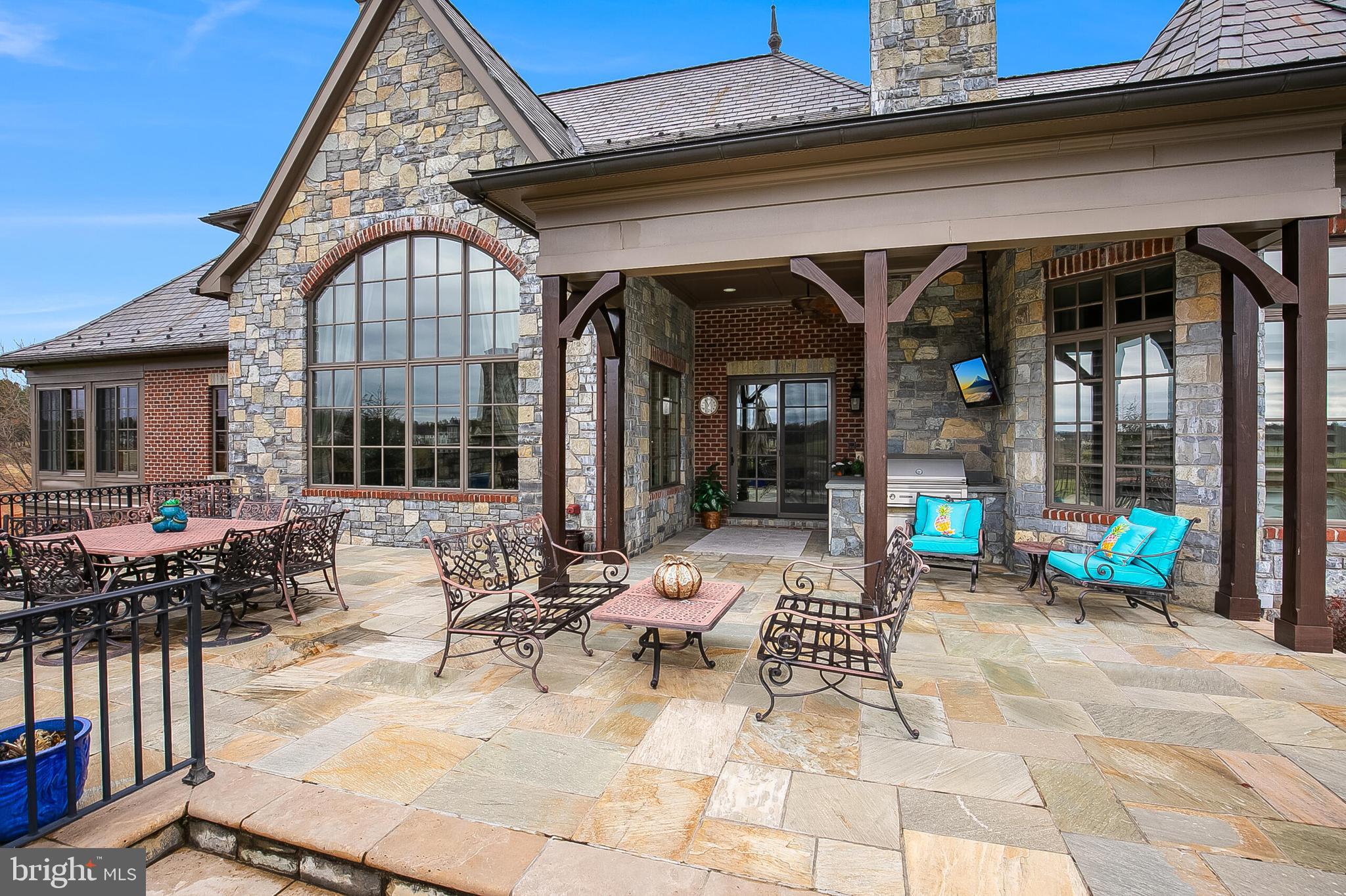 Leesburg, Virginia, 20175, United States, ,Residential,For Sale,2005679