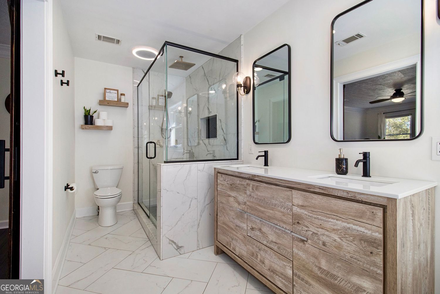 Alpharetta, Georgia, 30004, United States, 4 Bedrooms Bedrooms, ,3 BathroomsBathrooms,Residential,For Sale,1968344