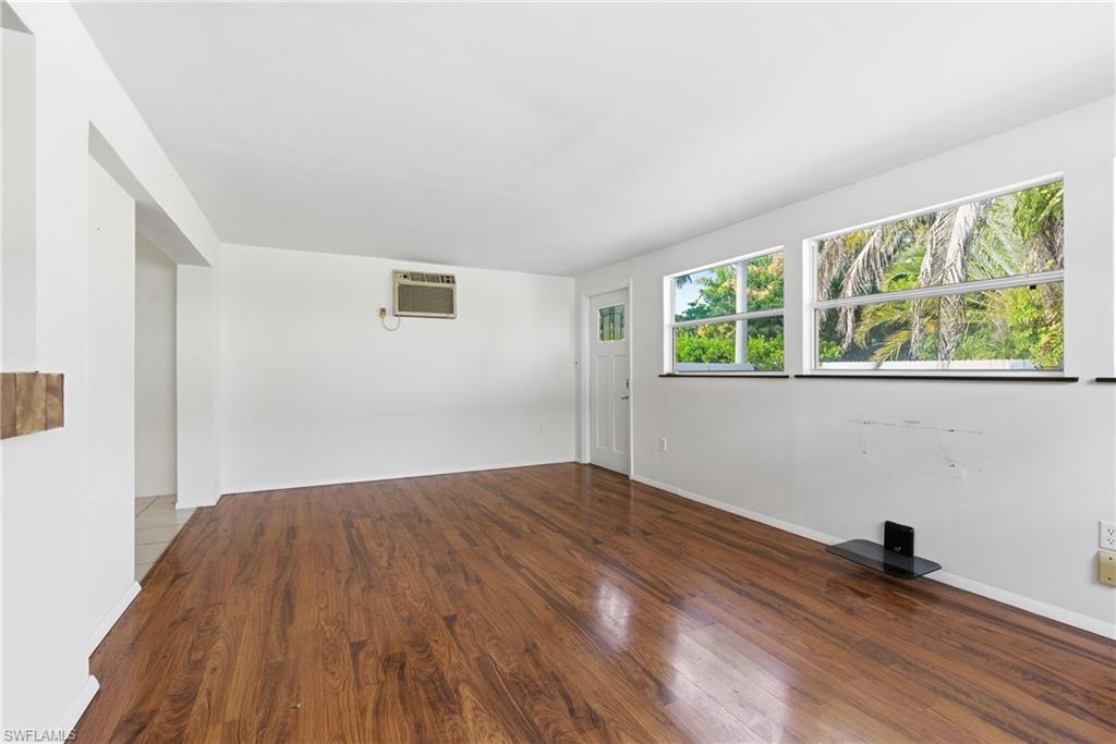 Naples, Florida, 34103, United States, 3 Bedrooms Bedrooms, ,1 BathroomBathrooms,Residential,For Sale,1993009