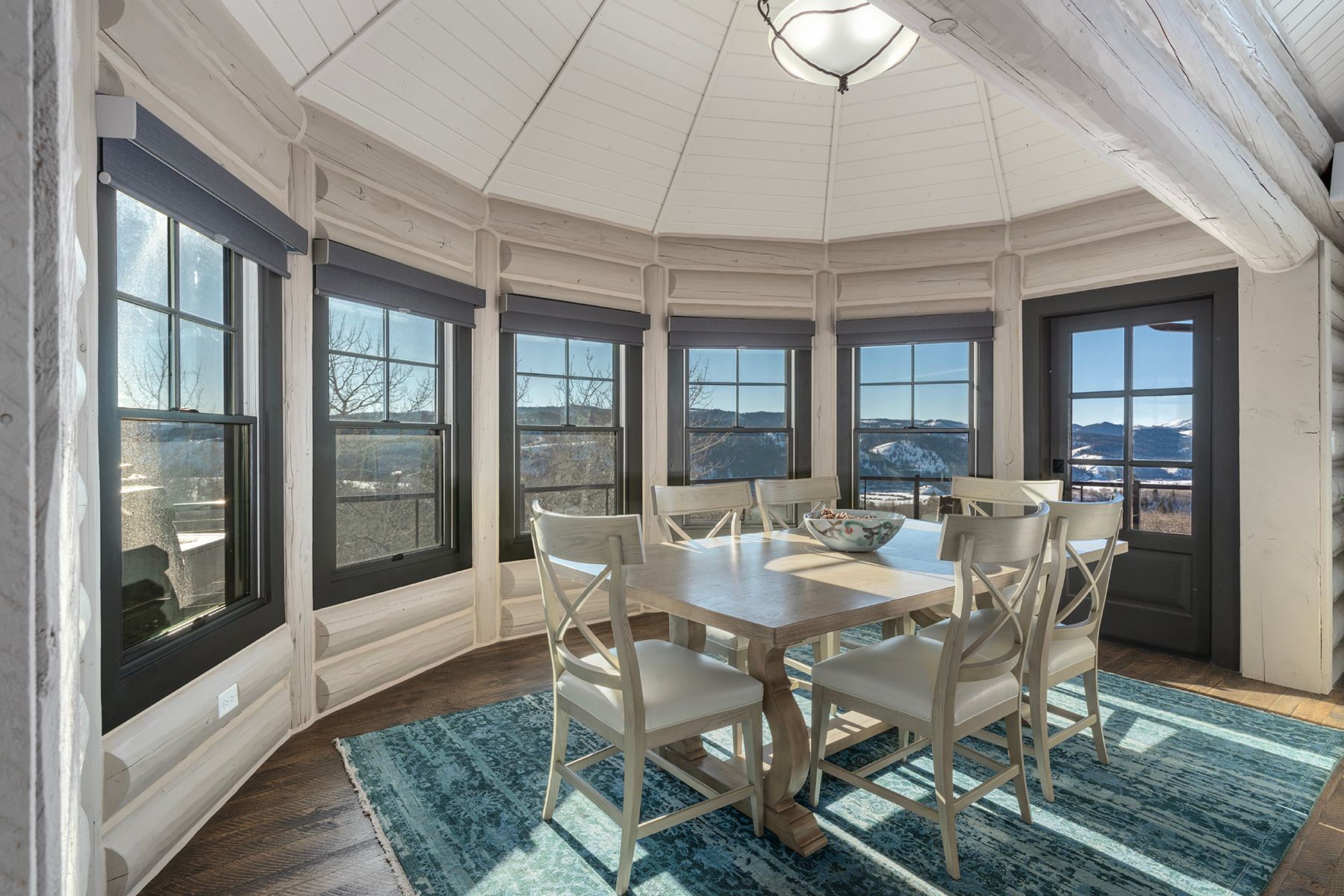  Privacy in Bedford - 物件實景