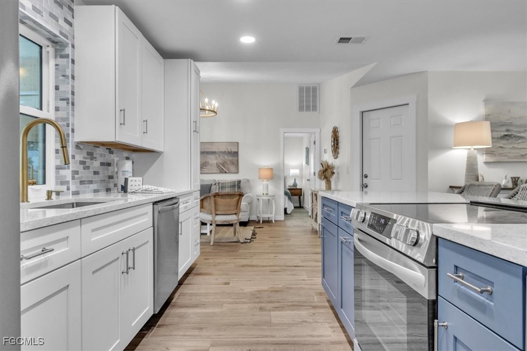 Cape Coral, Florida, 33990, United States, 3 Bedrooms Bedrooms, ,2 BathroomsBathrooms,Residential,For Sale,1990481