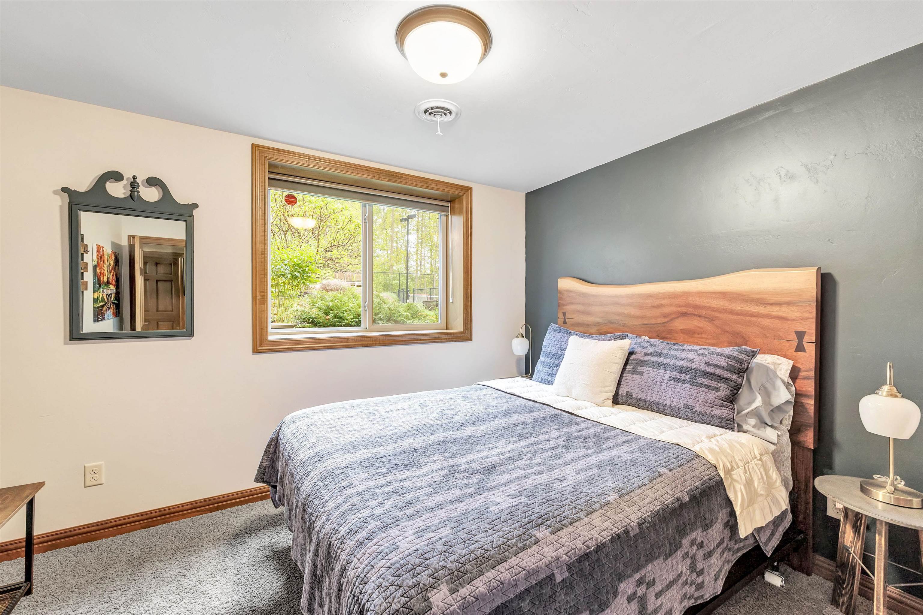 GREEN BAY, Wisconsin, 54313, United States, 5 Bedrooms Bedrooms, ,4 BathroomsBathrooms,Residential,For Sale,1911640