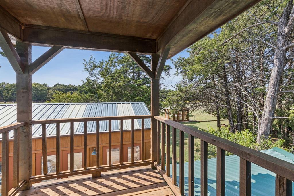 Pottsboro, Texas, 75076, United States, 3 Bedrooms Bedrooms, ,4 BathroomsBathrooms,Residential,For Sale,1949804