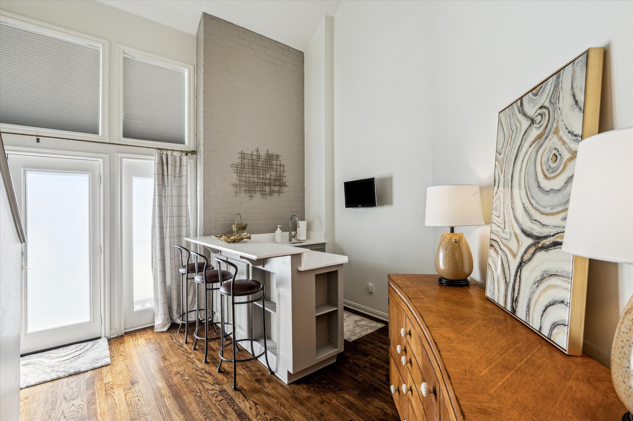  7523 Del Monte Drive - 物件實景