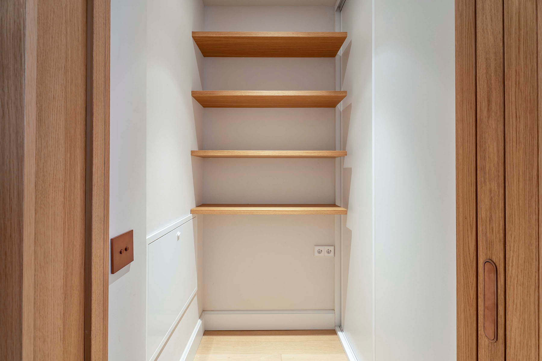  Stylish Renovated Flat in Barrio de las Letras, Madrid - 物件實景