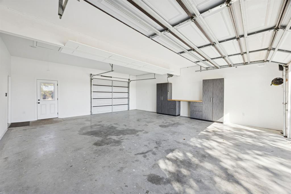 St. Paul, Texas, 75098, United States, 5 Bedrooms Bedrooms, ,3 BathroomsBathrooms,Residential,For Sale,1989242