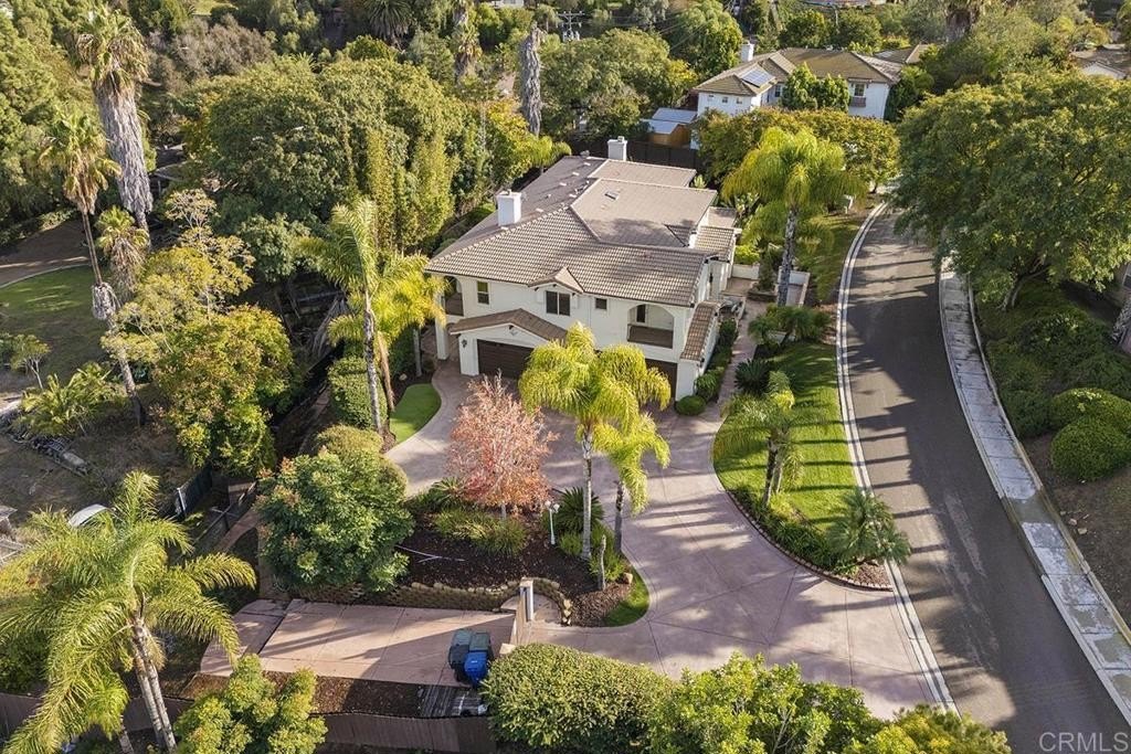 Chula Vista, California, 91910, United States, 5 Bedrooms Bedrooms, ,6 BathroomsBathrooms,Residential,For Sale,1996956