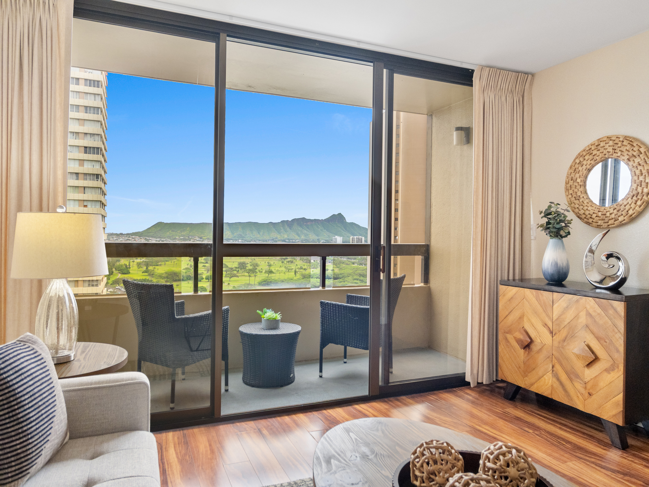  Iolani Court Plaza, City, Diamond Head, Mountain, Ocean, Sunrise views - 物件實景