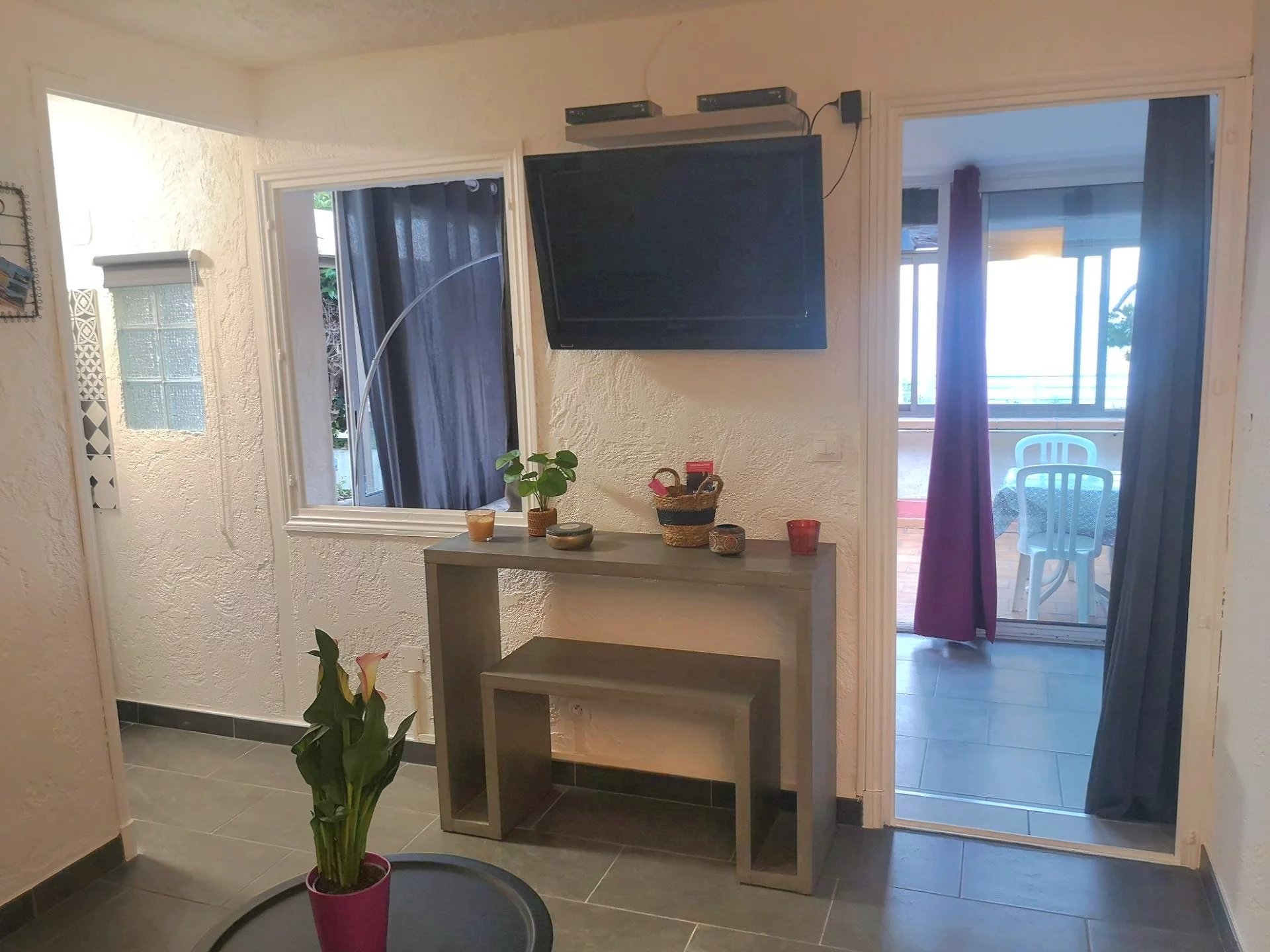 Saint-Raphaël, Provence-Alpes-Côte d’Azur, 83700, FR, 13 Bedrooms Bedrooms, ,16 BathroomsBathrooms,Residential,For Sale,1994506