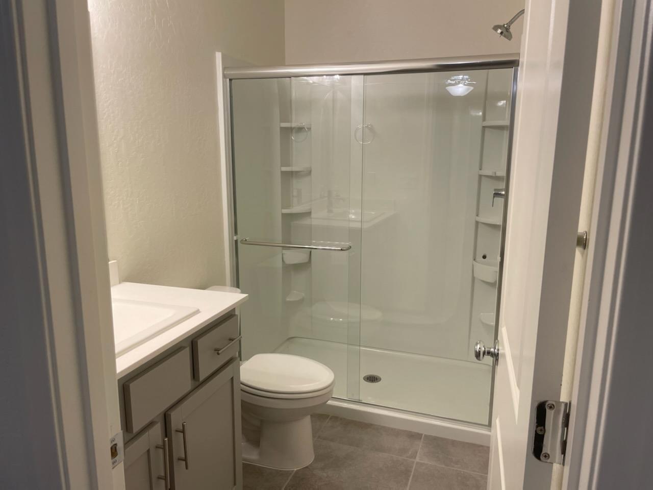 Merced, California, 95348, United States, 5 Bedrooms Bedrooms, ,4 BathroomsBathrooms,Residential,For Sale,1976785