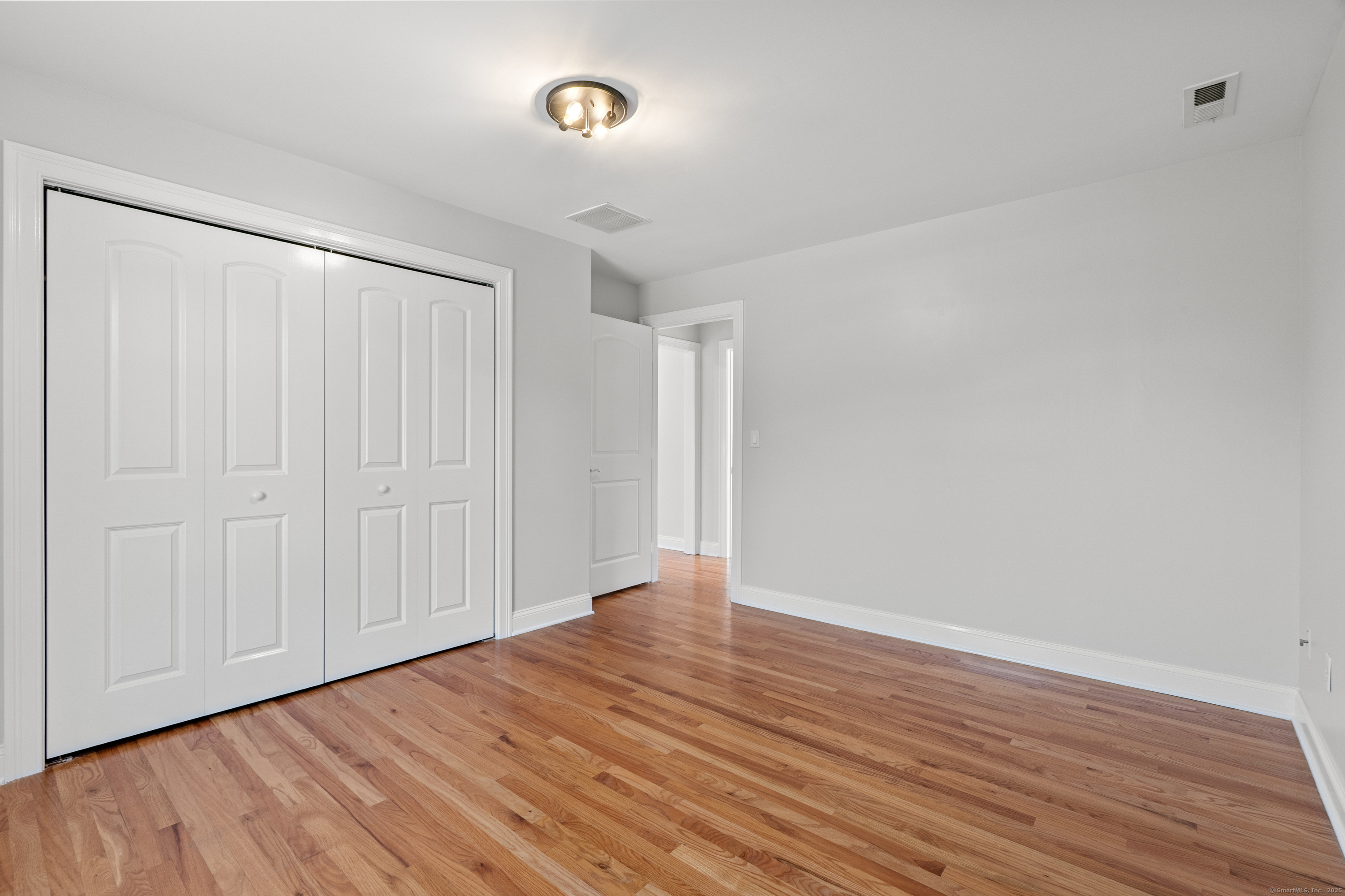 Manchester, Connecticut, 06040, United States, 4 Bedrooms Bedrooms, ,3 BathroomsBathrooms,Residential,For Sale,1919833