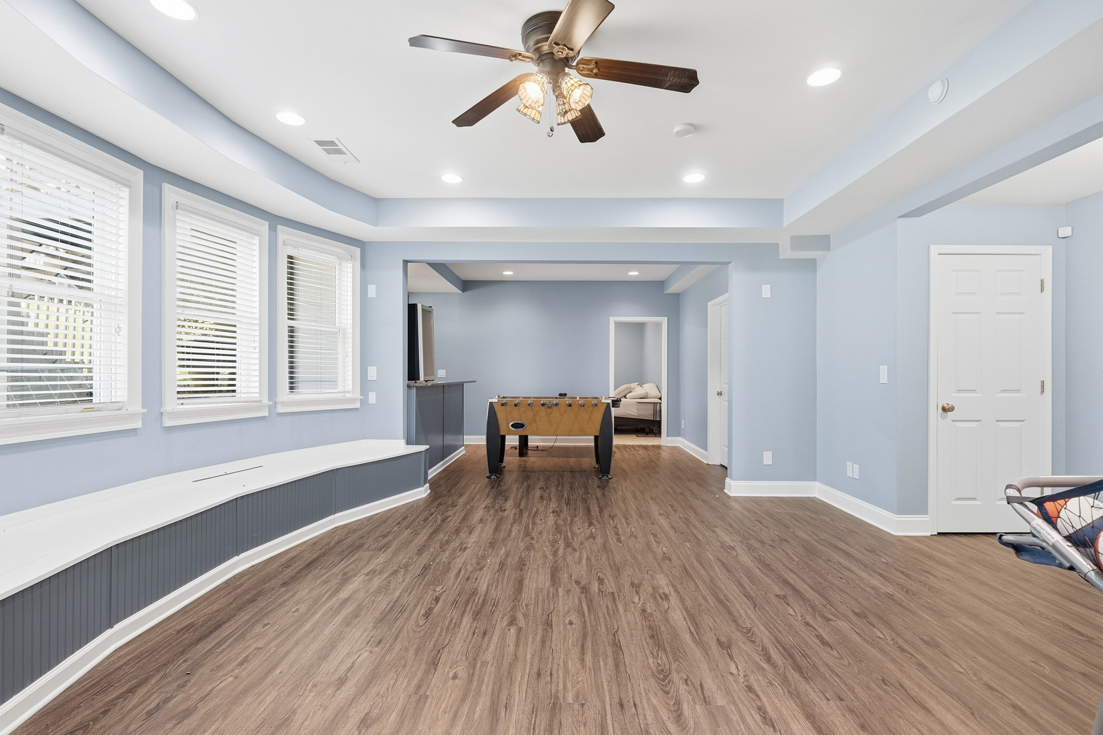  Beautifully Appointed Home in Sought-After Woodmont - 物件實景