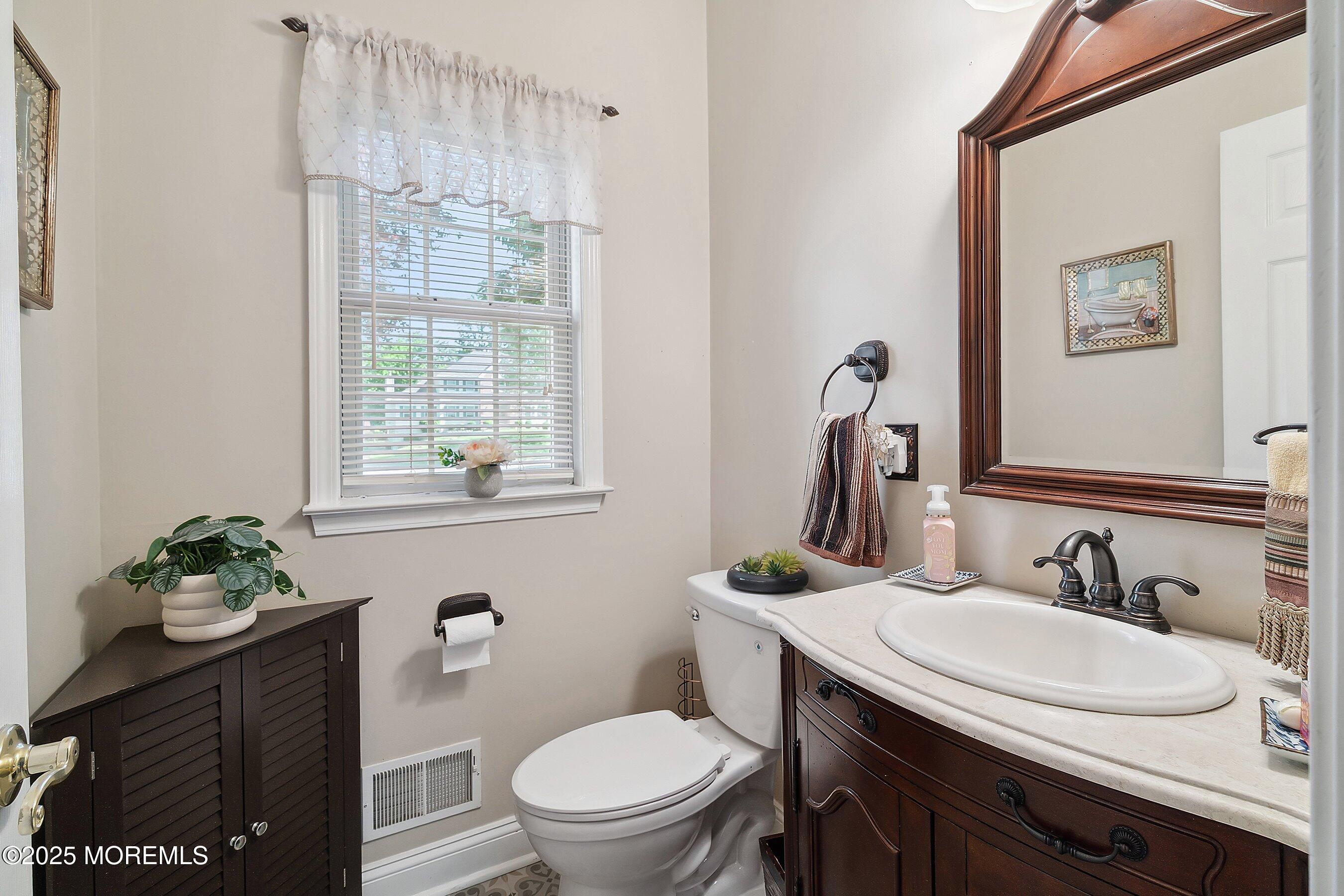 Perrineville, New Jersey, 08535, United States, 4 Bedrooms Bedrooms, ,3 BathroomsBathrooms,Residential,For Sale,1923367