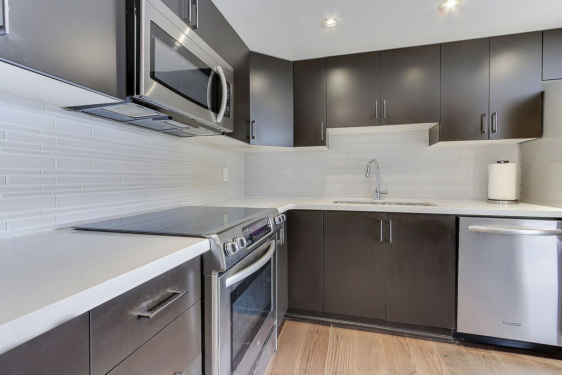  Condo in Richmond Hill - 物件實景