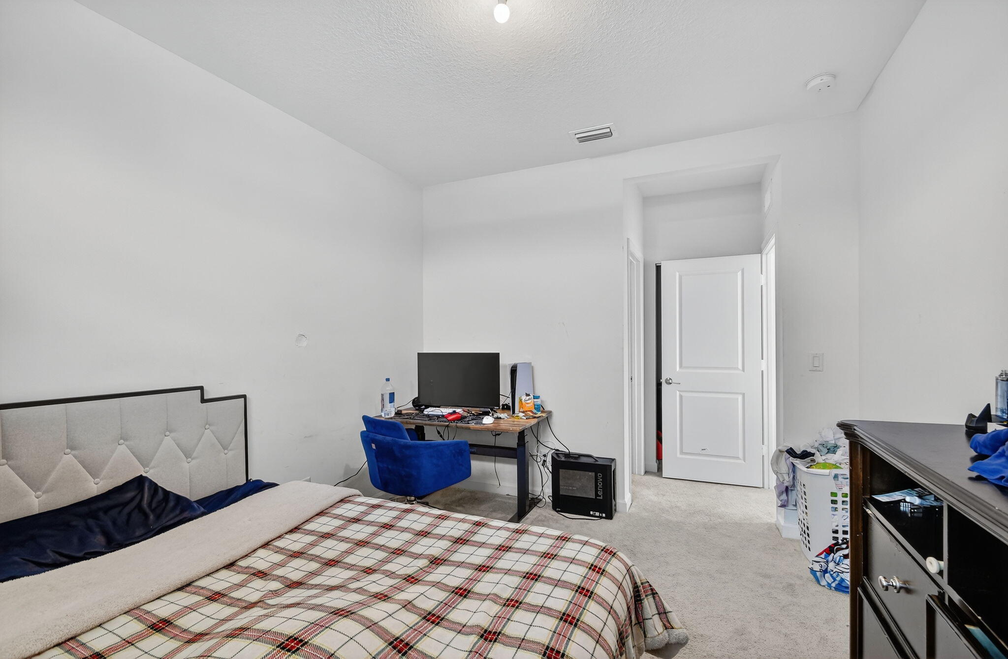 Loxahatchee, Florida, 33470, United States, 5 Bedrooms Bedrooms, ,4 BathroomsBathrooms,Residential,For Sale,1988065