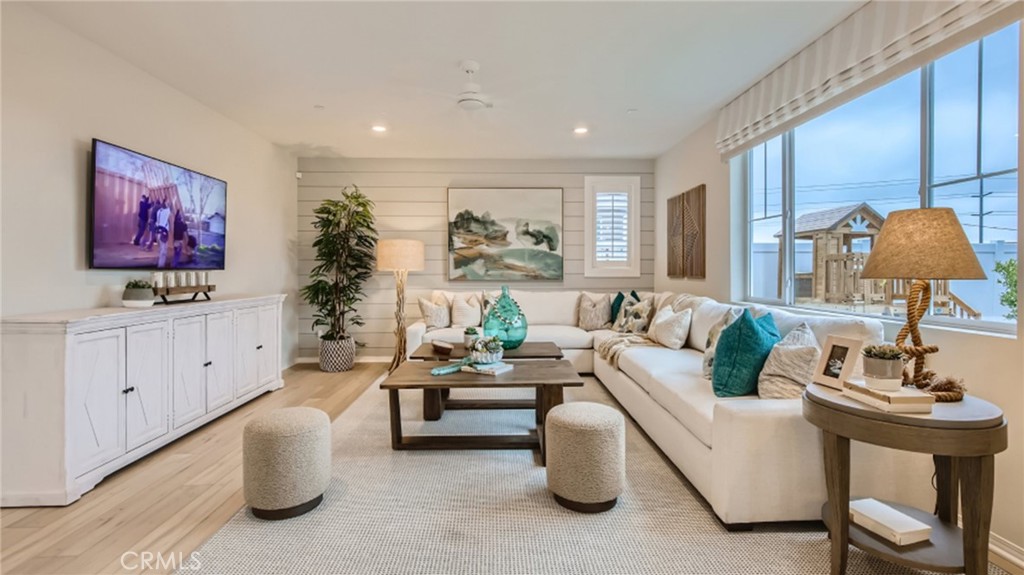 Menifee, California, 92585, United States, 4 Bedrooms Bedrooms, ,3 BathroomsBathrooms,Residential,For Sale,1983884