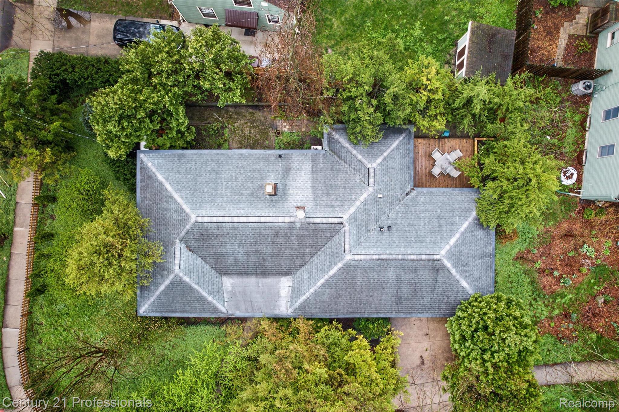 AnnArbor, Michigan, 48103, United States, 3 Bedrooms Bedrooms, ,2 BathroomsBathrooms,Residential,For Sale,2038330