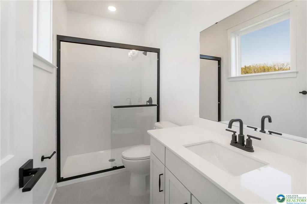 Bethlehem, Pennsylvania, 18017, United States, 6 Bedrooms Bedrooms, ,6 BathroomsBathrooms,Residential,For Sale,1975535