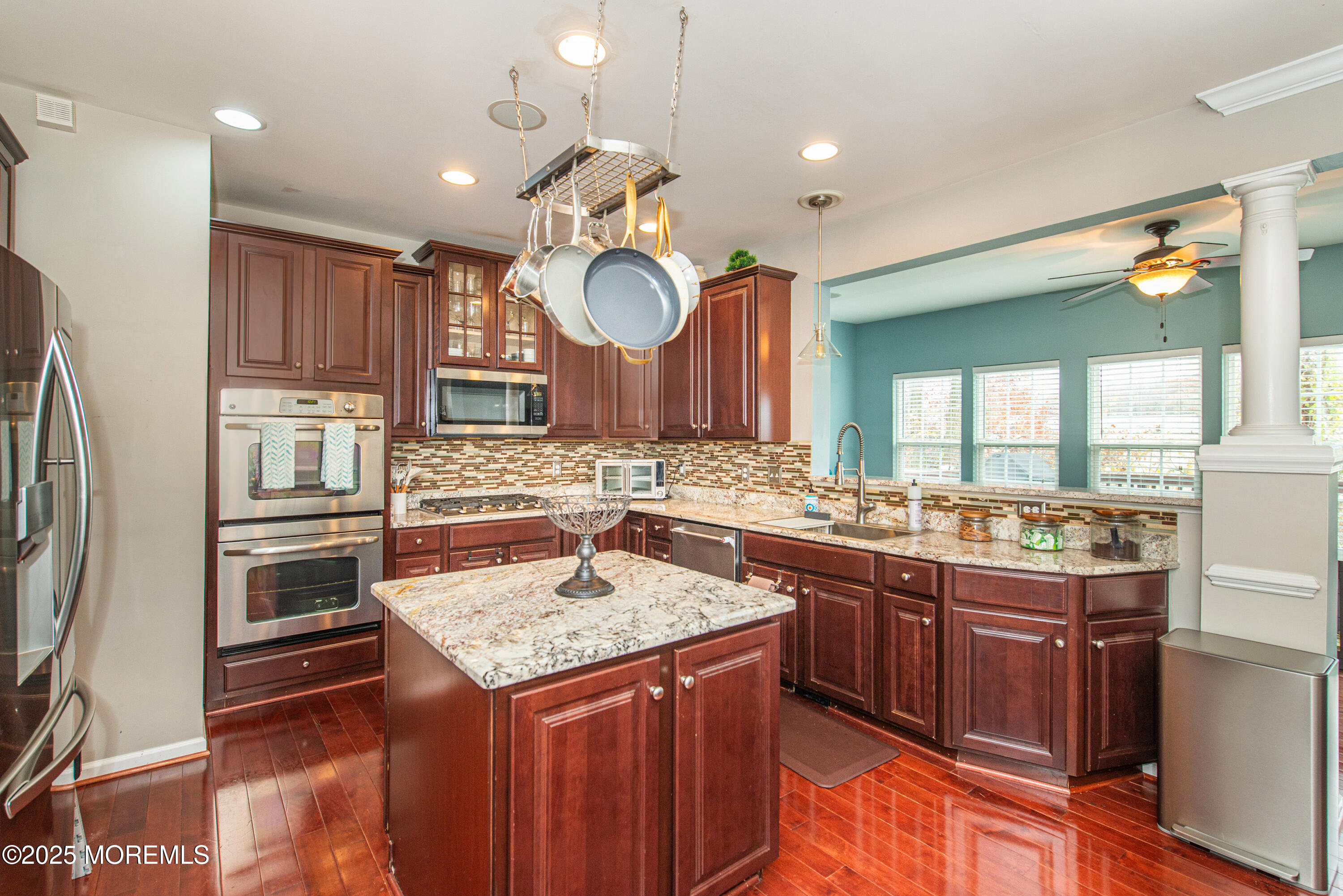 Middletown, New Jersey, 07748, United States, 3 Bedrooms Bedrooms, ,3 BathroomsBathrooms,Residential,For Sale,1999585