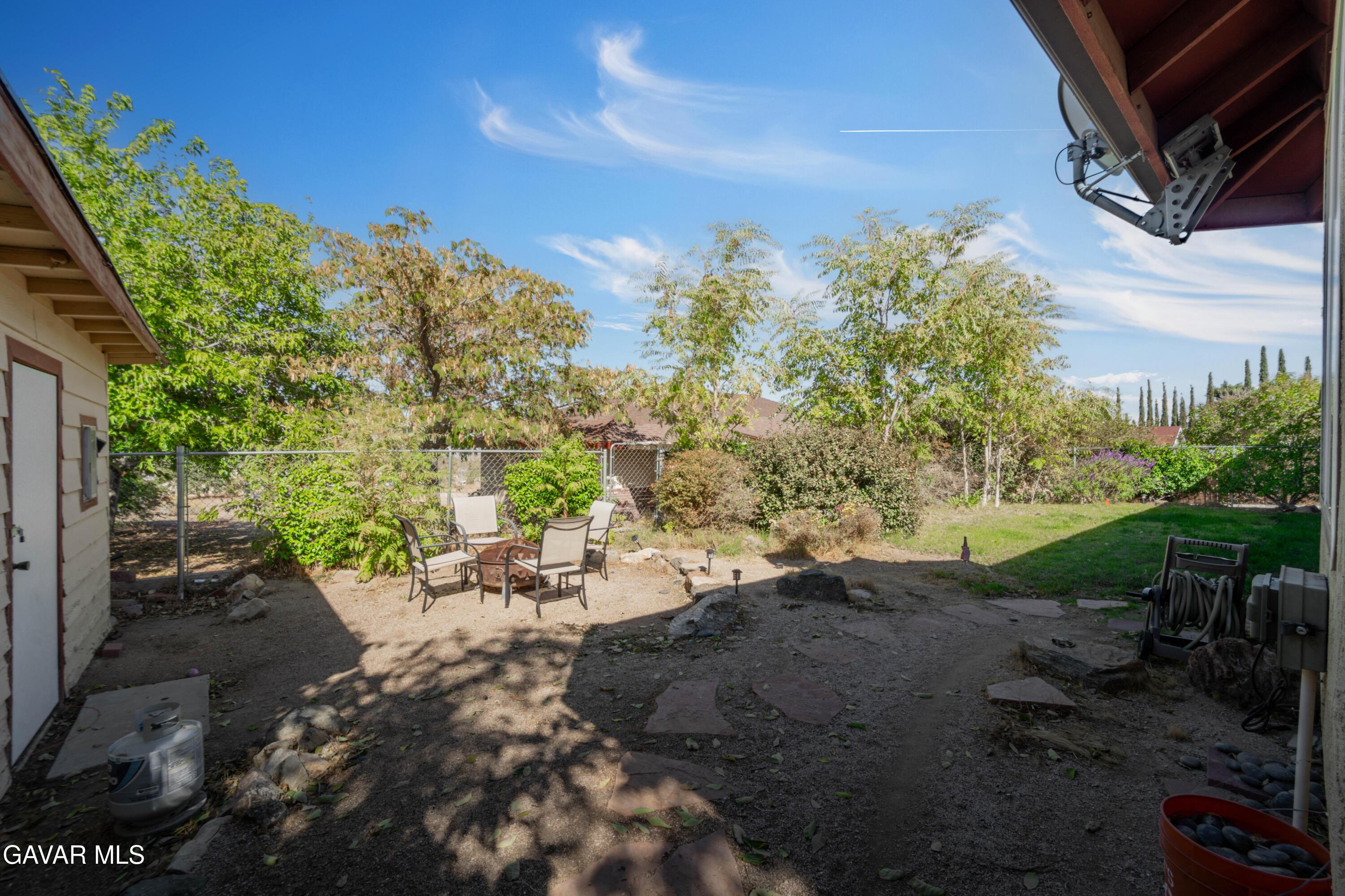 Pearblossom, California, 93553, United States, 4 Bedrooms Bedrooms, ,3 BathroomsBathrooms,Residential,For Sale,1971621