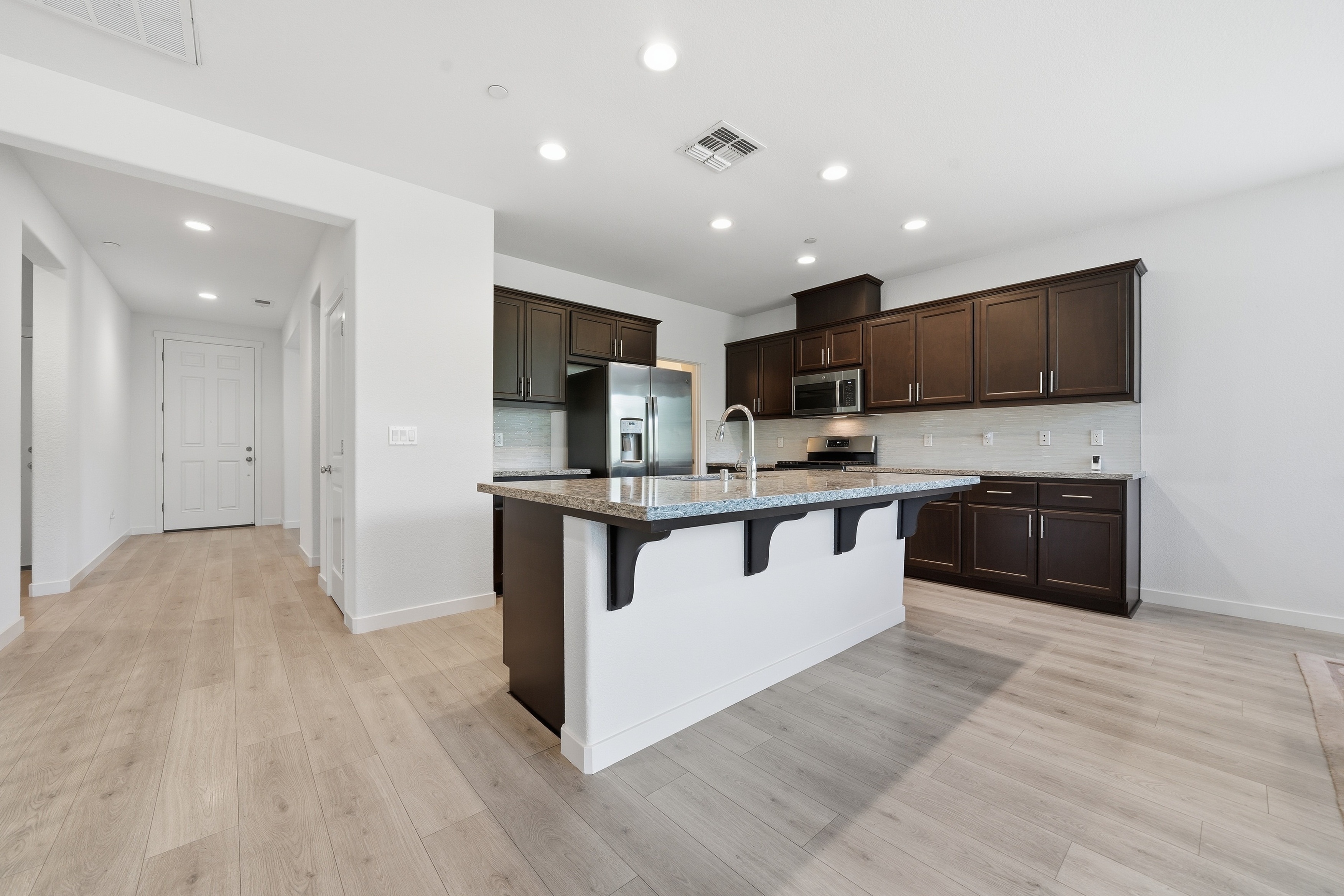  648 Edgewood Loop, Angels Camp, CA 95222 - 物件實景
