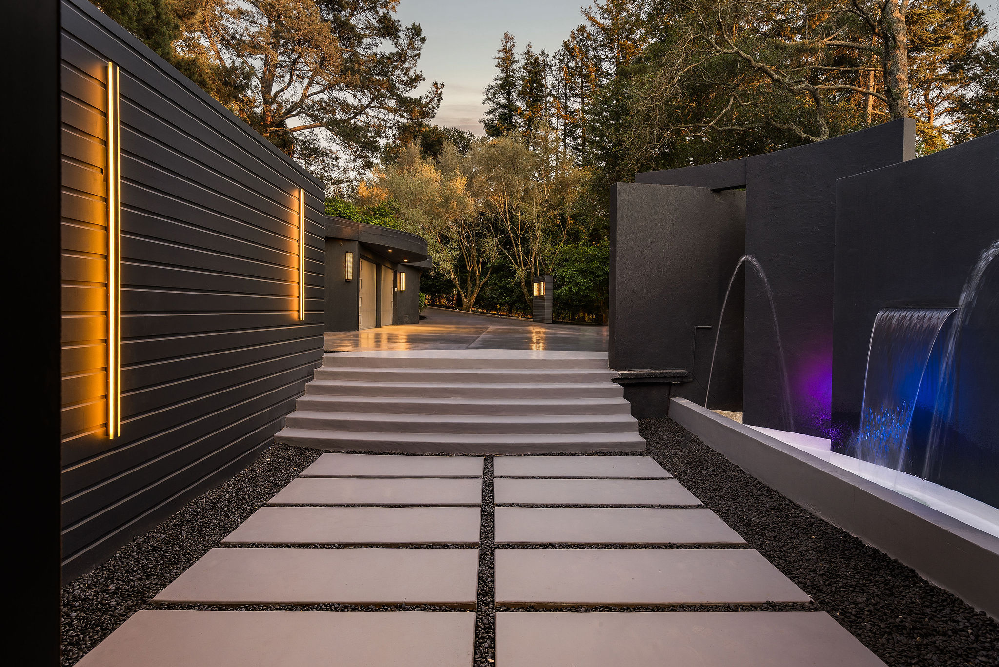  5645 Bacon Road - 物件實景