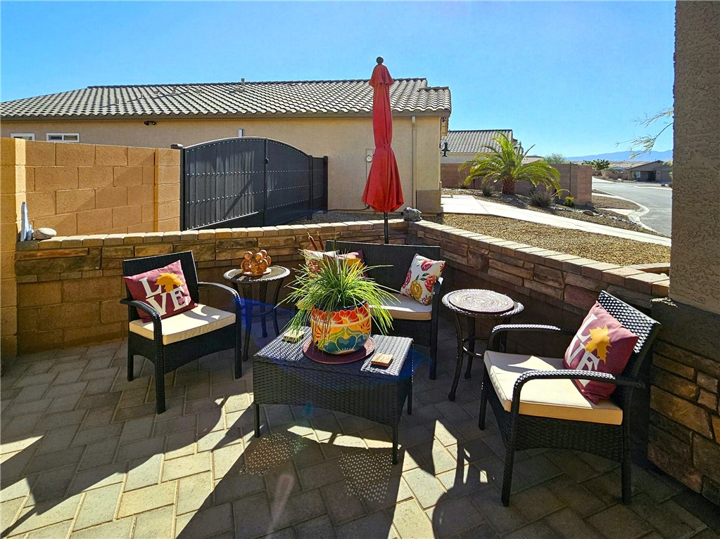 Lake Havasu, Arizona, 86404, United States, 3 Bedrooms Bedrooms, ,2 BathroomsBathrooms,Residential,For Sale,1956180