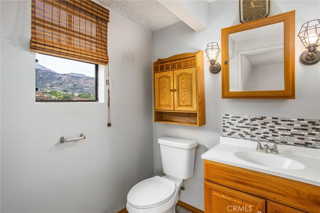 Lake Elsinore, California, 92530, United States, 3 Bedrooms Bedrooms, ,1 BathroomBathrooms,Residential,For Sale,1943552