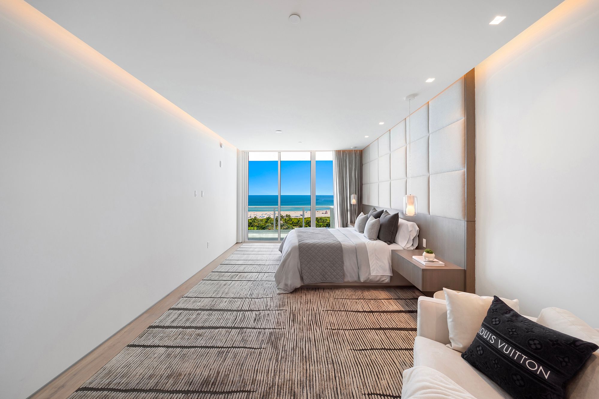  100 S Pointe Dr, Miami Beach, FL, 33139 - 物件實景