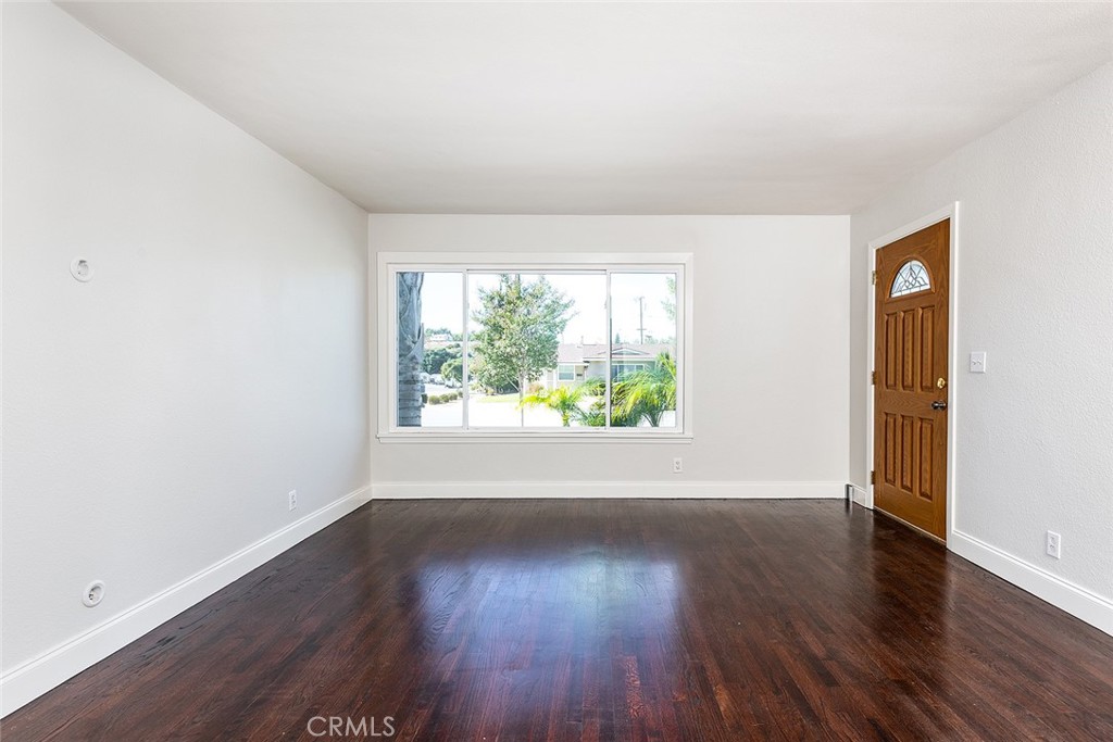 Glendora, California, 91740, United States, 3 Bedrooms Bedrooms, ,2 BathroomsBathrooms,Residential,For Sale,2003352