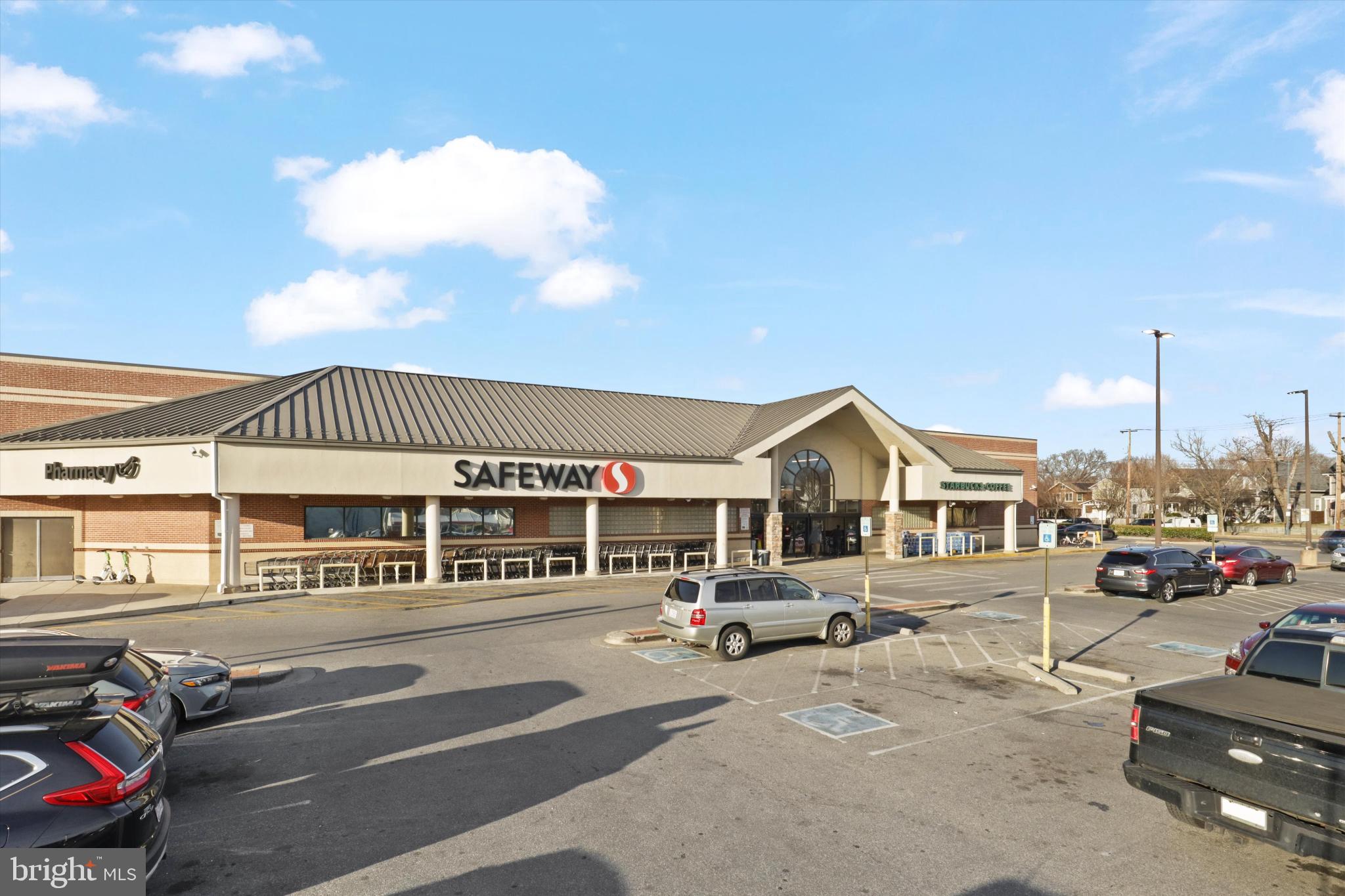 Washington, District of Columbia, 20012, United States, 2 Bedrooms Bedrooms, ,2 BathroomsBathrooms,Residential,For Sale,1983758