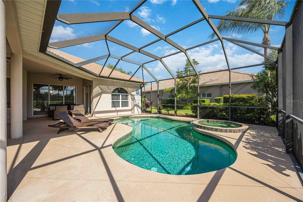 Bradenton, Florida, 34212, United States, 4 Bedrooms Bedrooms, ,3 BathroomsBathrooms,Residential,For Sale,1942233