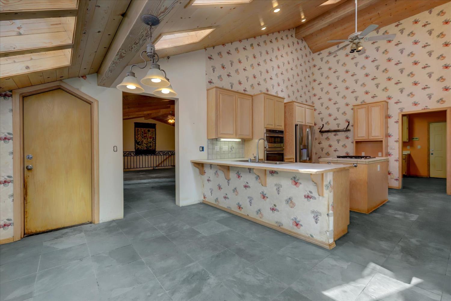 Nevada City, California, 95959, United States, 3 Bedrooms Bedrooms, ,4 BathroomsBathrooms,Residential,For Sale,1977718