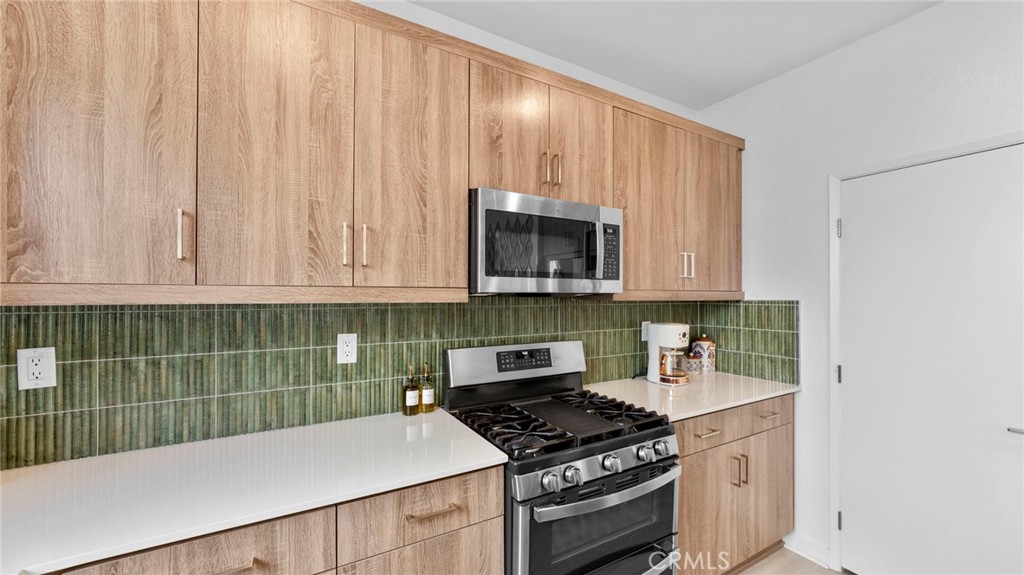 Fallbrook, California, 92028, United States, 3 Bedrooms Bedrooms, ,3 BathroomsBathrooms,Residential,For Sale,1987532