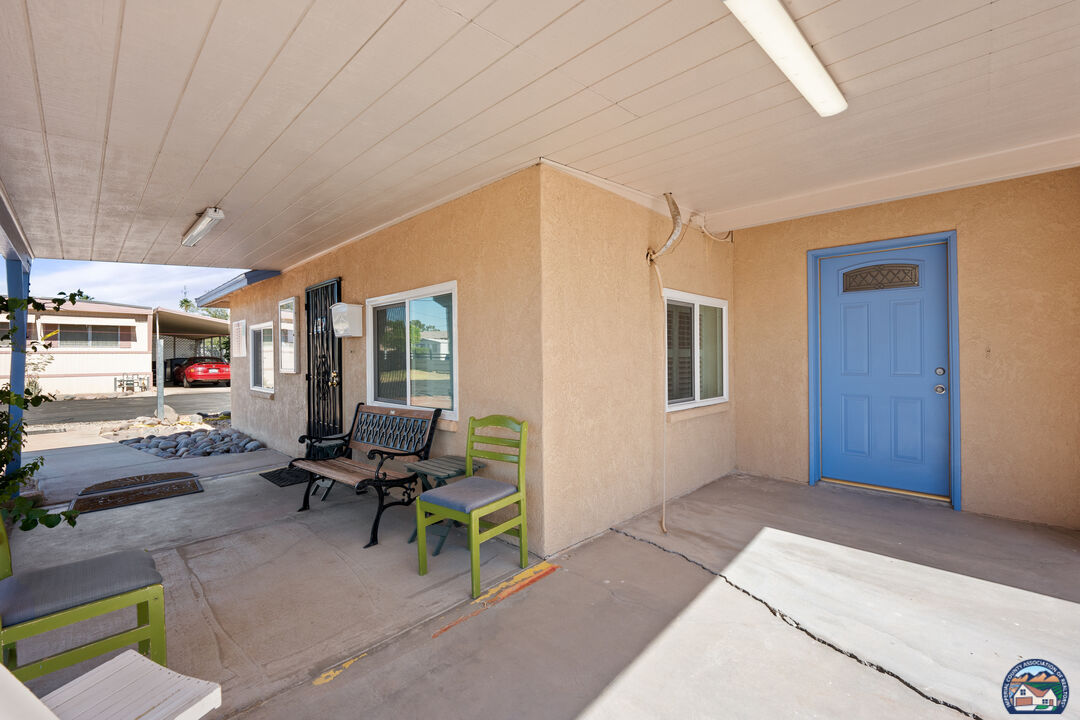 El Centro, California, 92243, United States, 3 Bedrooms Bedrooms, ,2 BathroomsBathrooms,Residential,For Sale,1939319