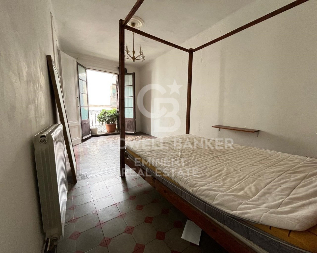 Barcelona, Catalonia, ES, 4 Bedrooms Bedrooms, ,2 BathroomsBathrooms,Residential,For Sale,1828106