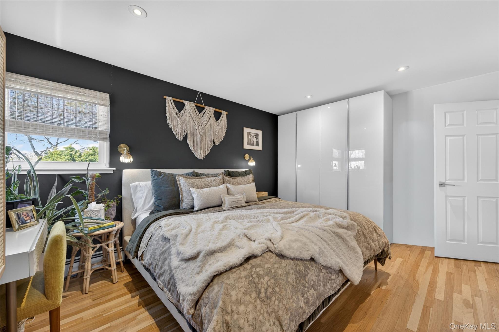  182 W 21st Street, Deer Park, NY, 11729 - 物件實景