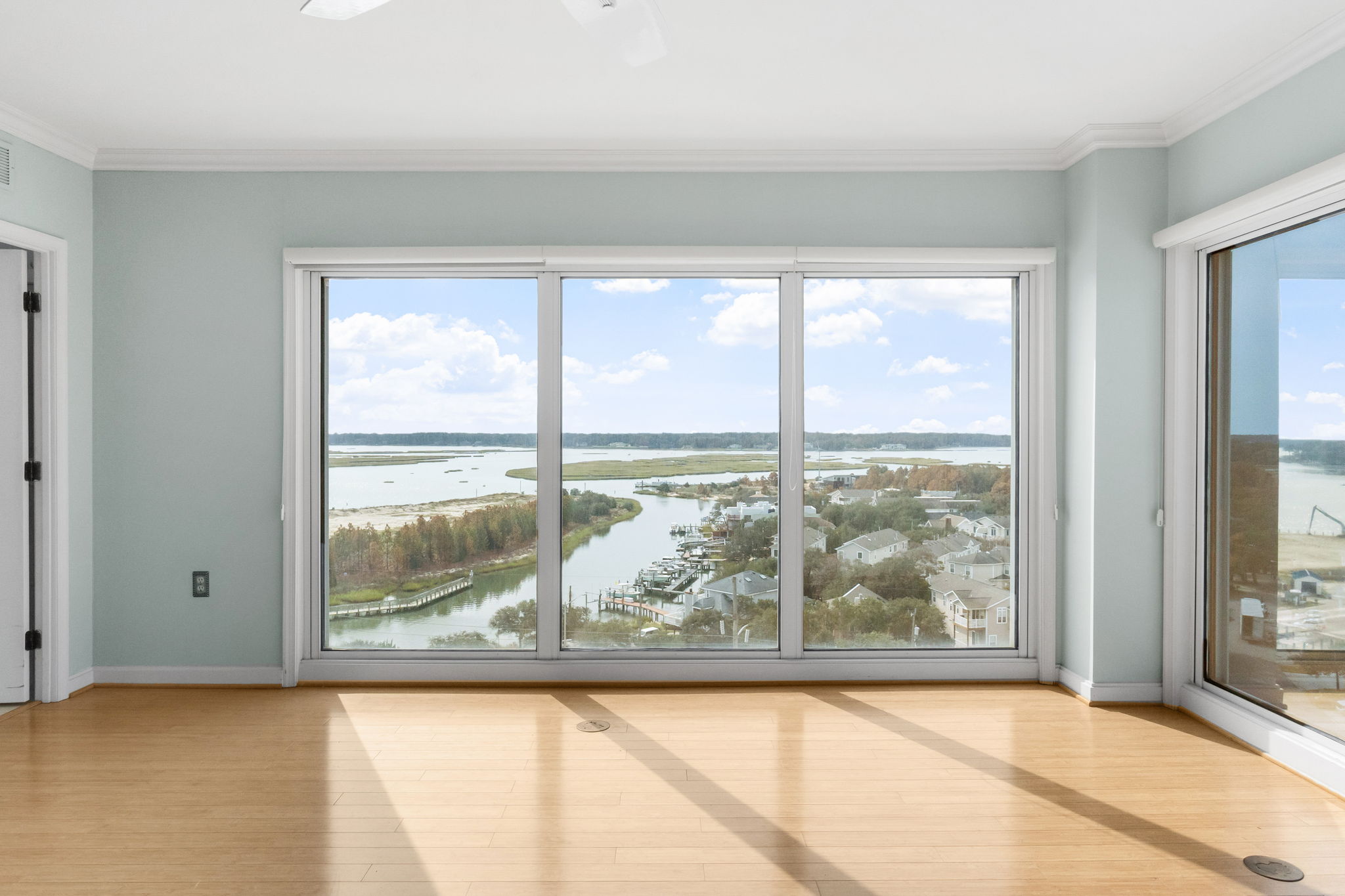  3556 Shore Drive, Virginia Beach, VA, 23455 - 物件實景