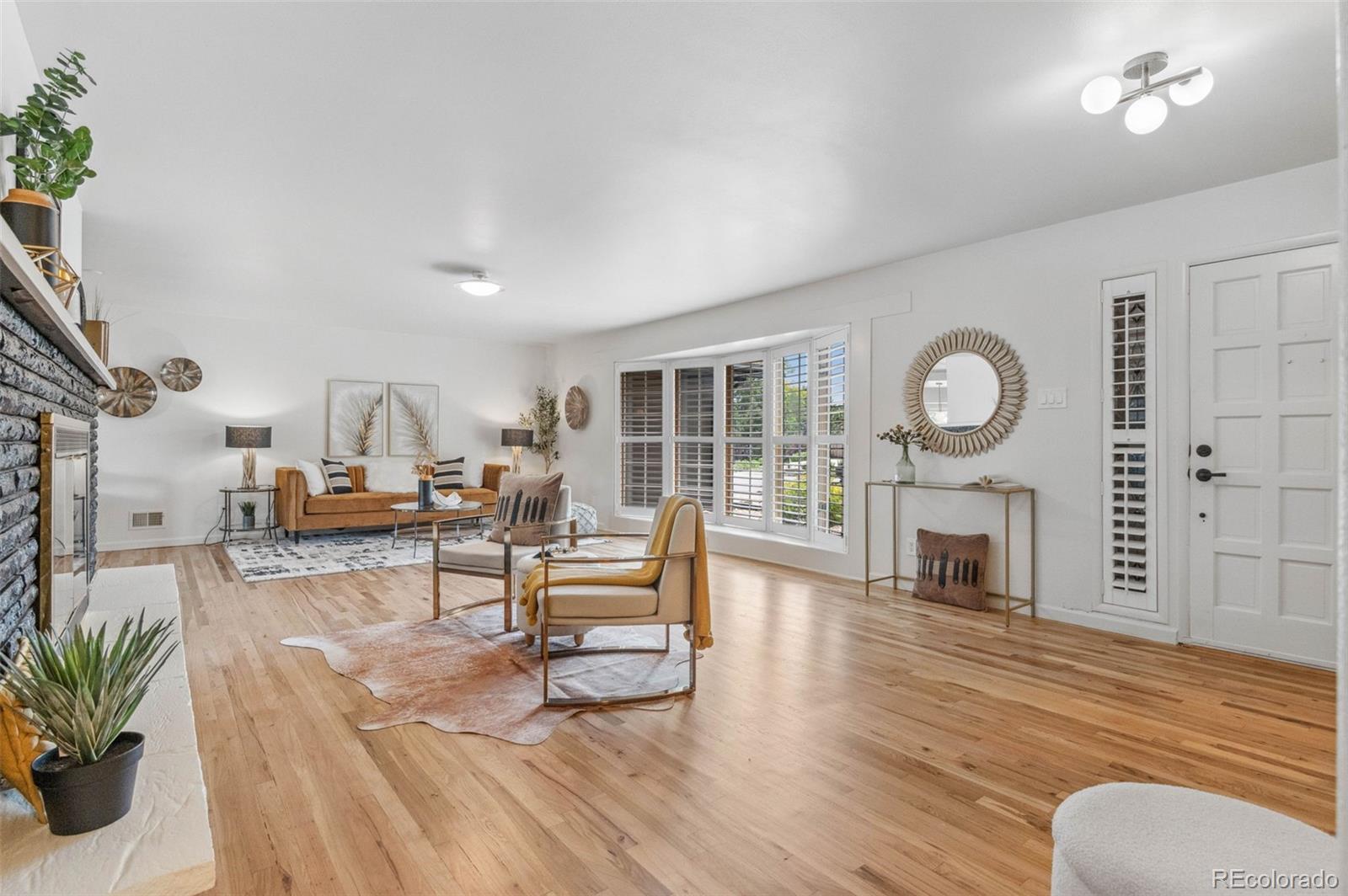 Lakewood, Colorado, 80215, United States, 6 Bedrooms Bedrooms, ,2 BathroomsBathrooms,Residential,For Sale,1906754