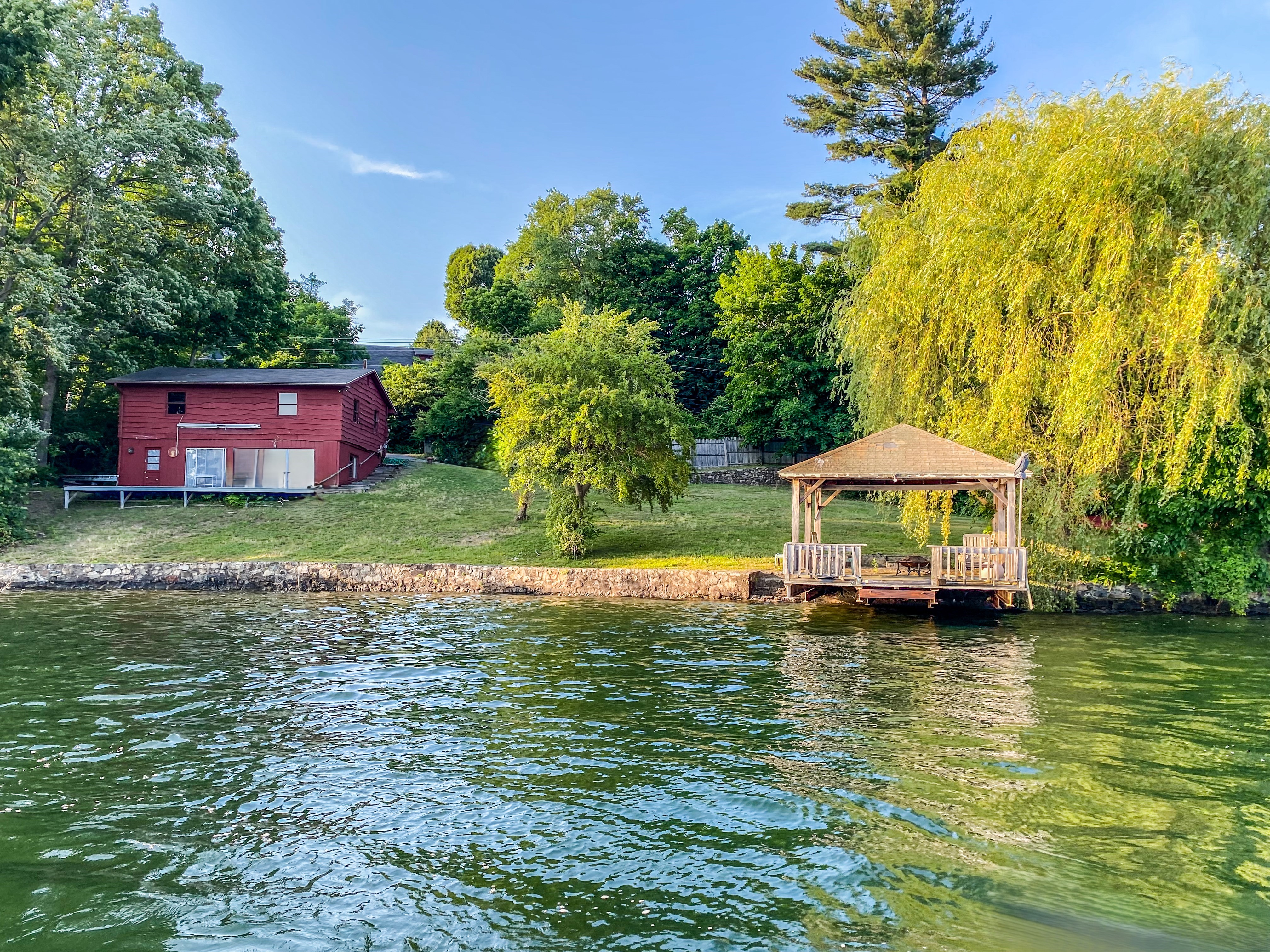  Exceptional Waterfront Property - 物件實景