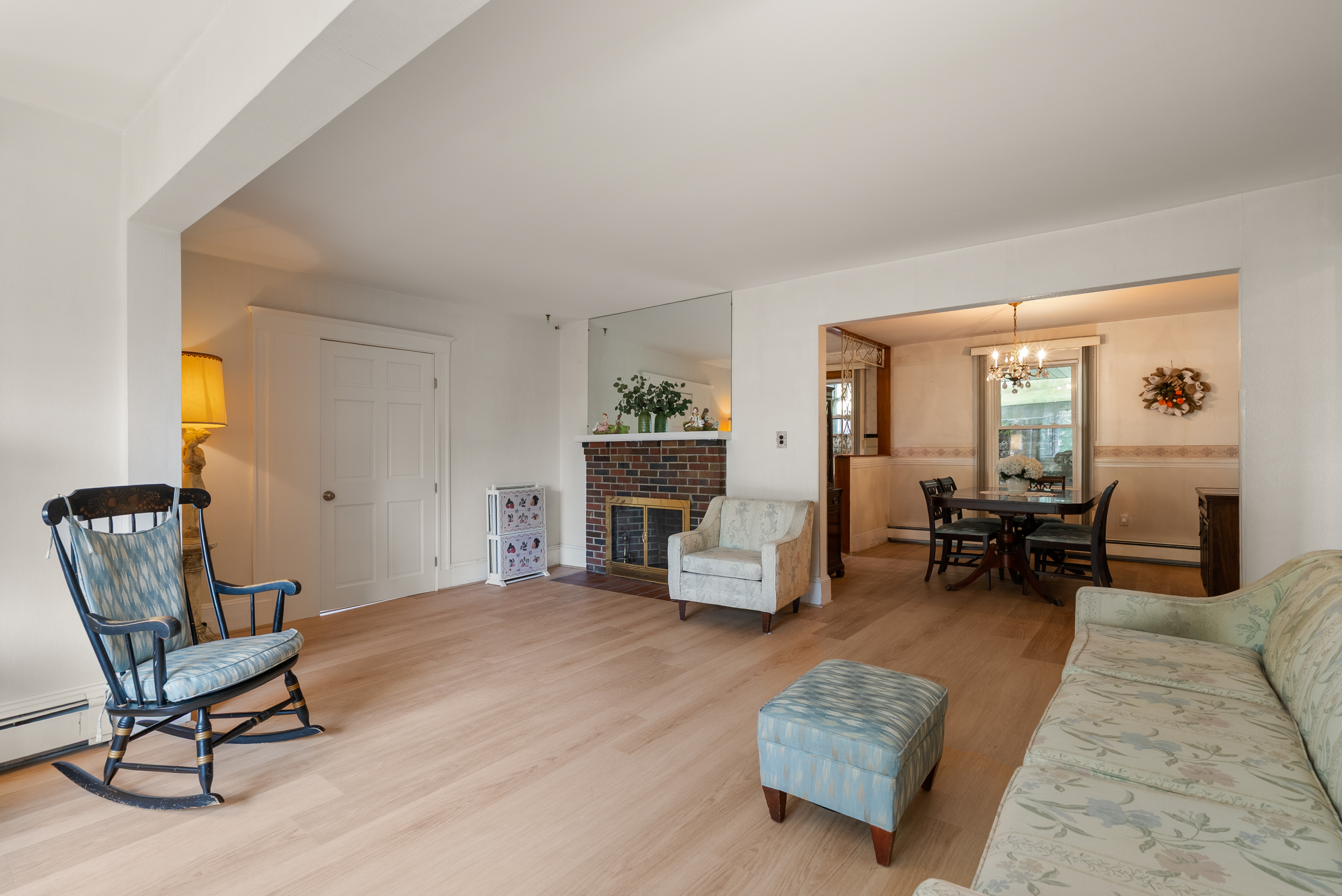  28 Hudson Street, Watertown, MA 02472 - 物件實景