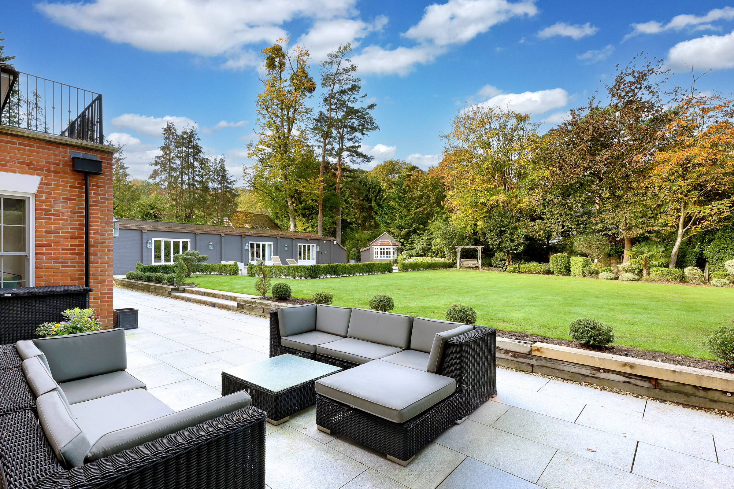  An impressive gated residence in South Ascot - 物件實景